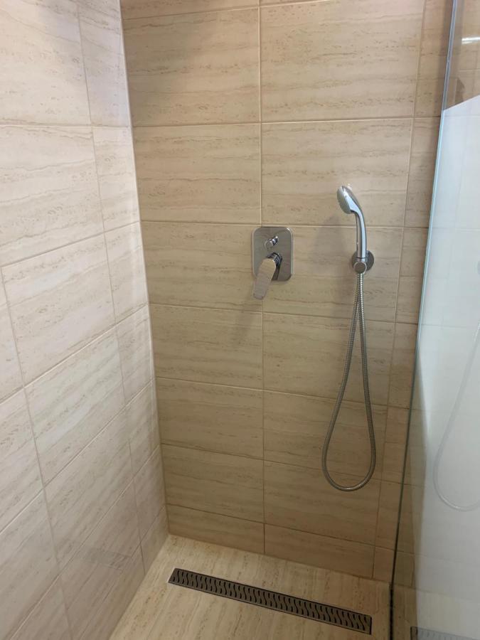 Konig Apartman Heviz Bagian luar foto