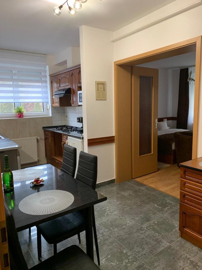 Konig Apartman Heviz Bagian luar foto
